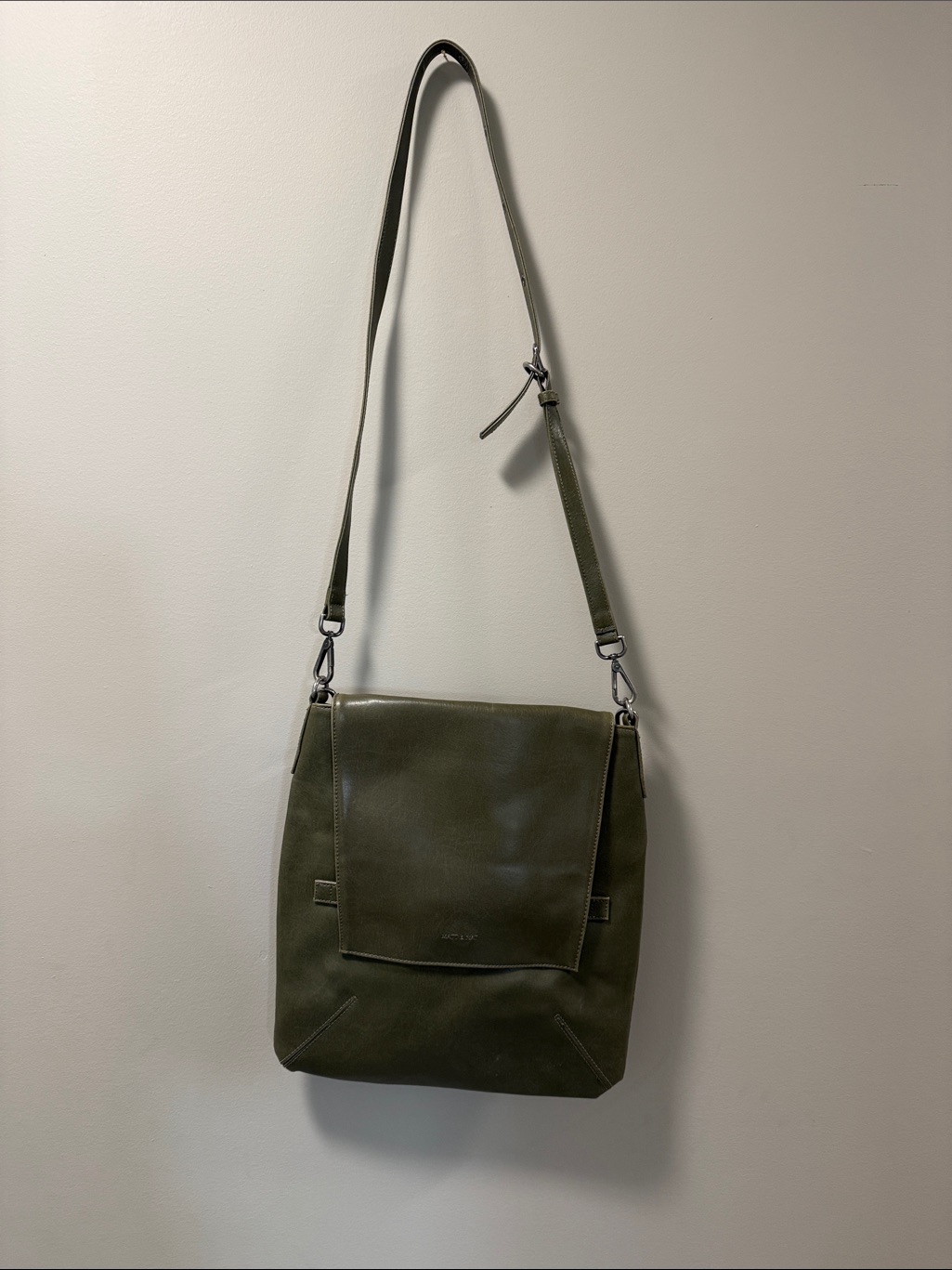 Matt & Nat Olive Green Messenger Crossbody